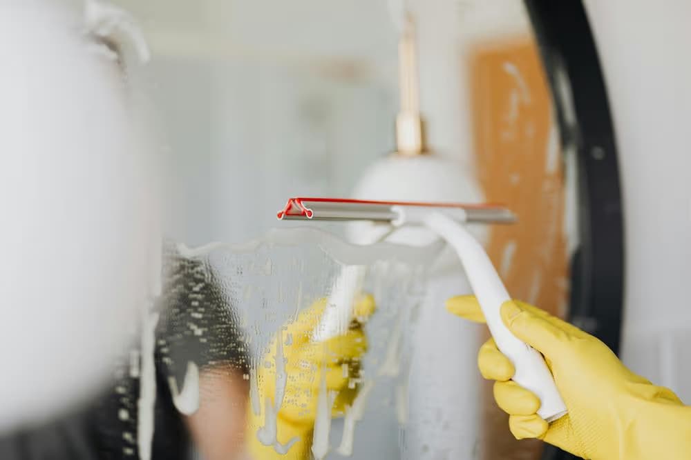Deep House Cleaning image
